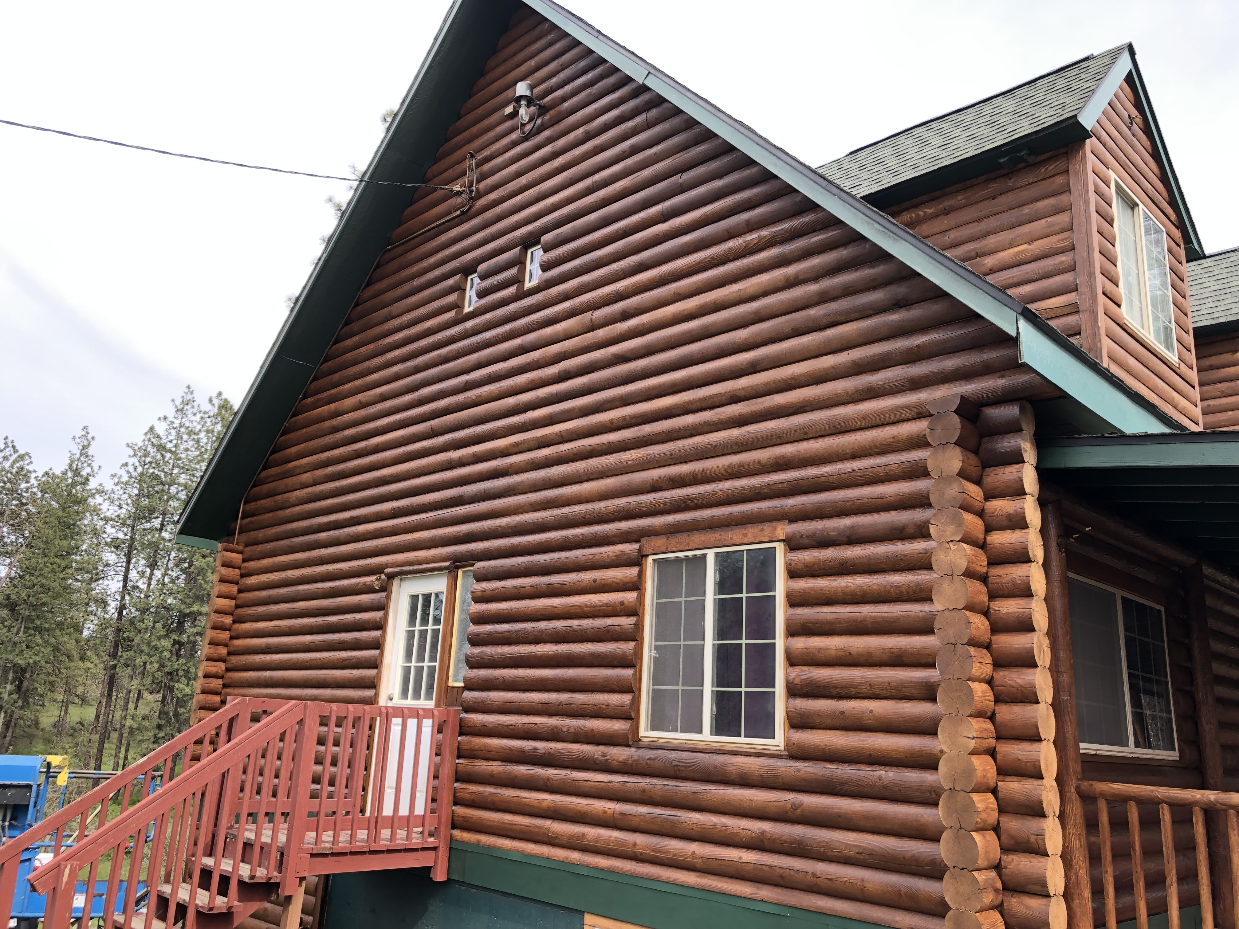 Log home after restoration Medical Lake
