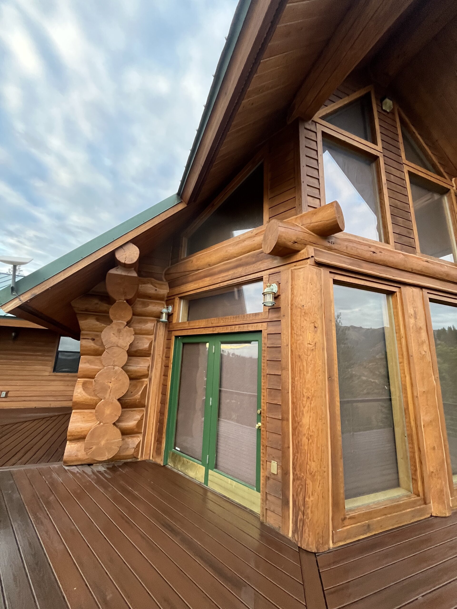 Chewelah Log Home Restoration